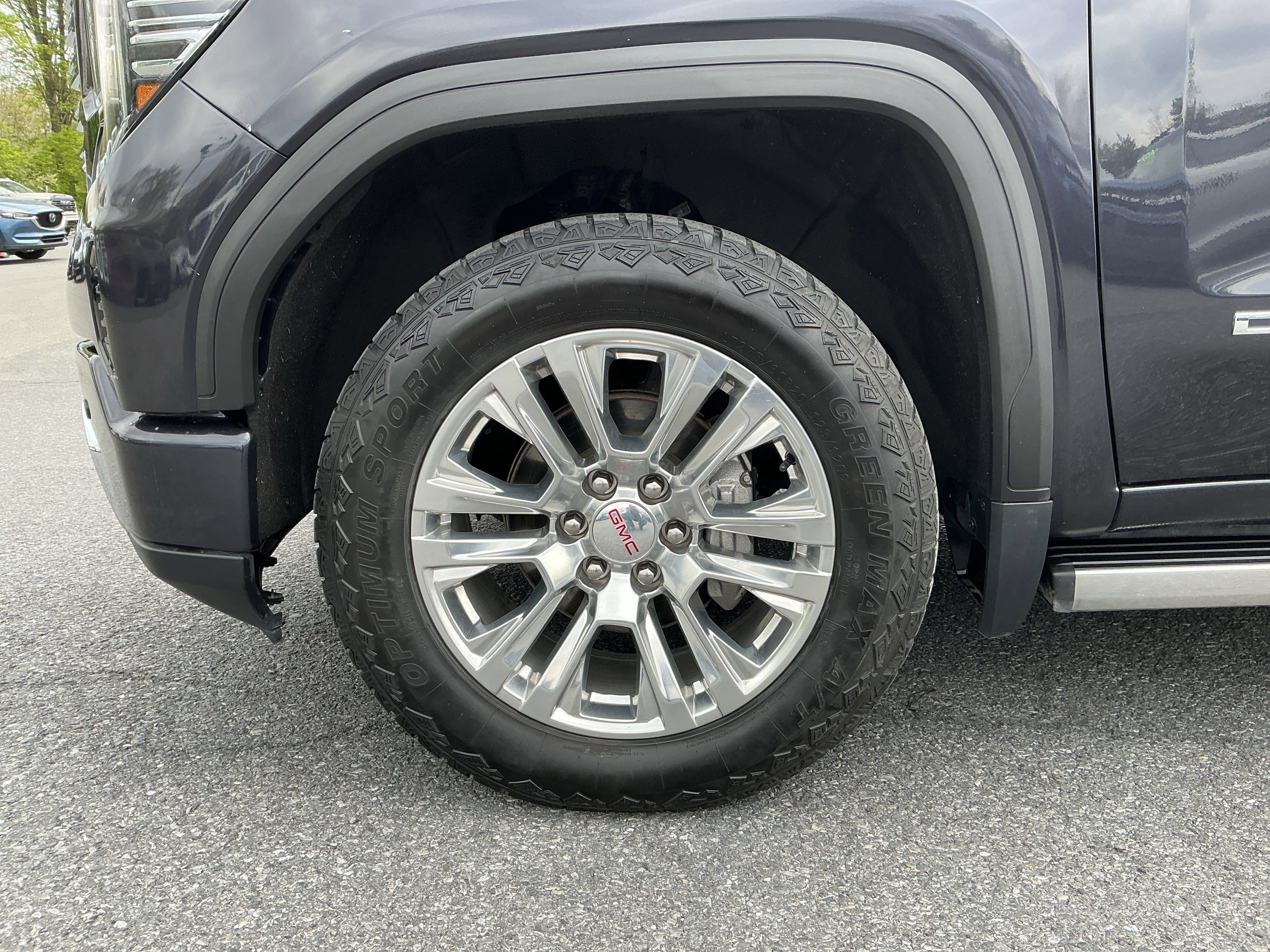 Used 2022 Titanium Rush Metallic GMC Denali image 9