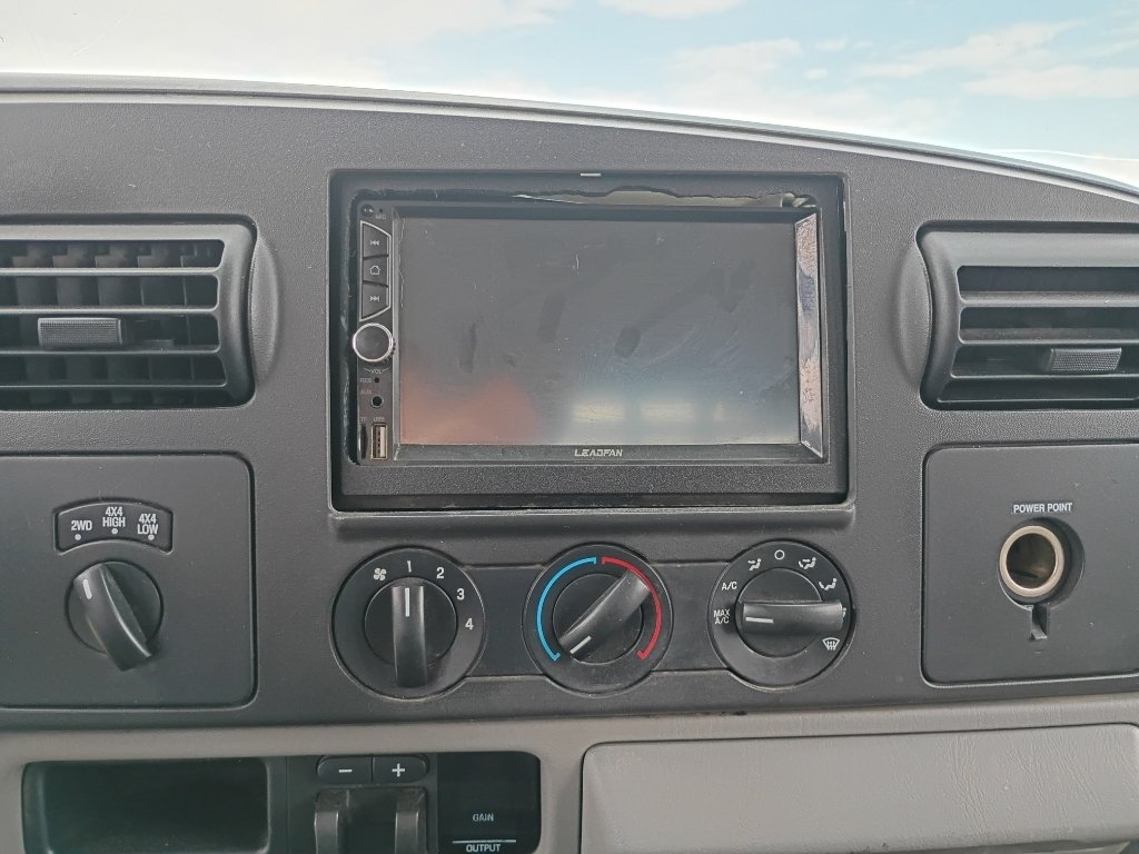 Used 2006 Oxford White Clearcoat Ford XLT image 30