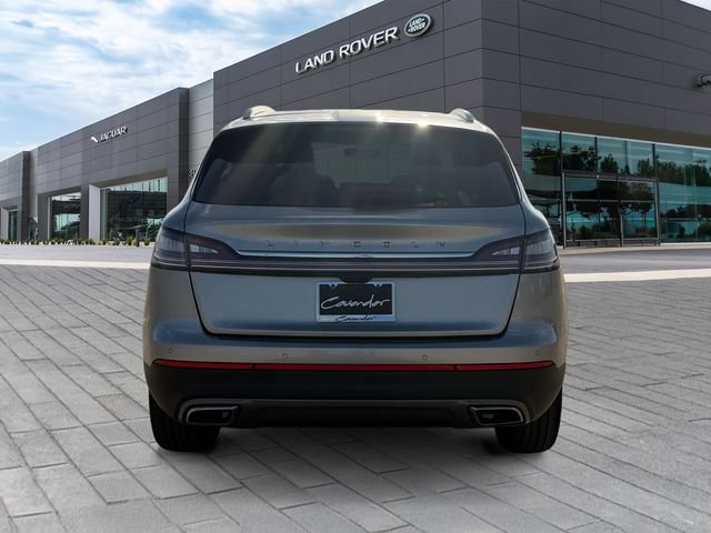 Used 2023 Silver Lincoln Reserve image 4