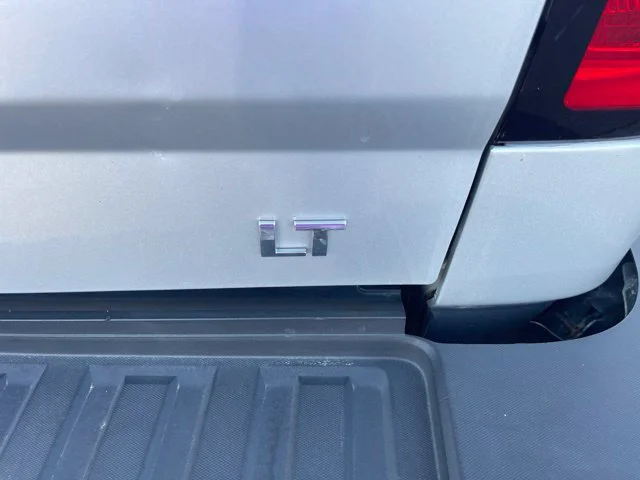 Used 2015 Silver Chevrolet LT image 15