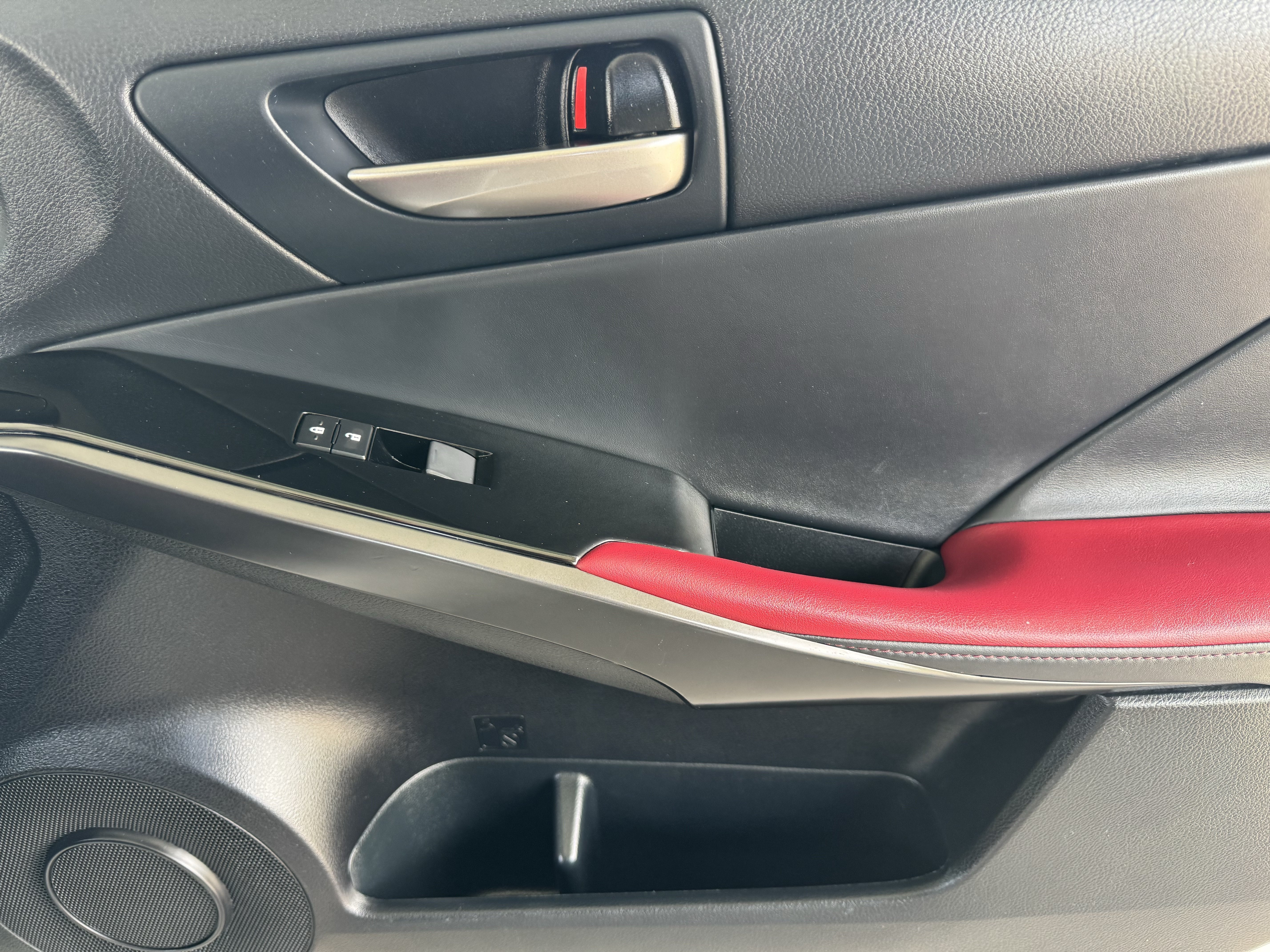 2023 Lexus IS 300 - Photo 22