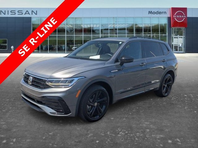 2023 Volkswagen Tiguan SE R-Line Black