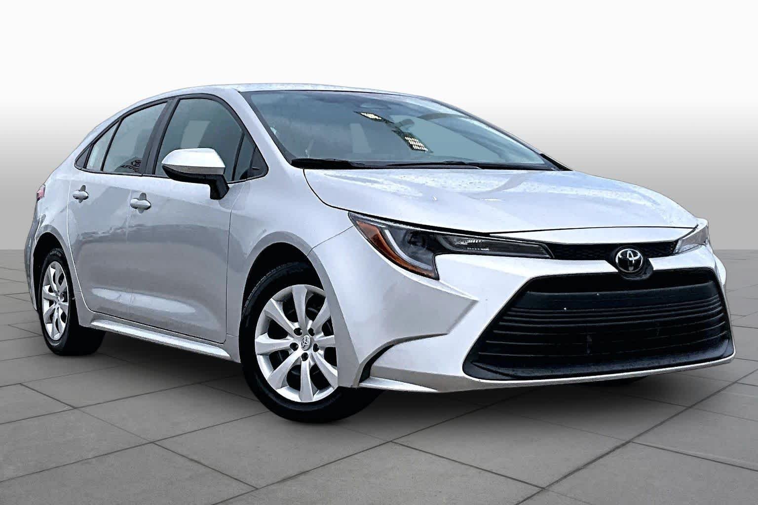 Certified Used 2024 Classic Silver Metallic Toyota LE image 3