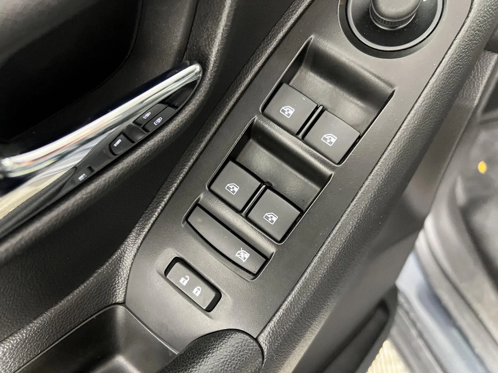 Used 2022 Shadow Gray Metallic Chevrolet LT image 11