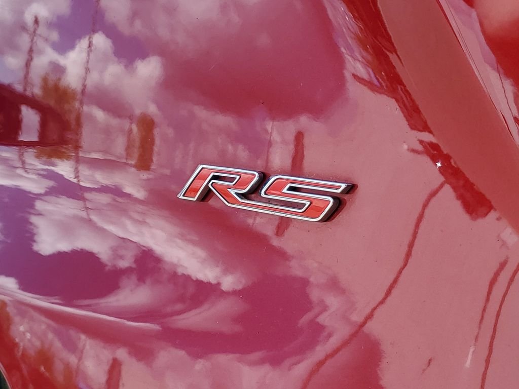 Used 2020 Red Chevrolet RS image 7