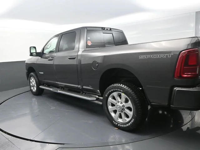 New 2026 Granite Crystal Metallic Clear-Coat Exterior Paint RAM Laramie image 8