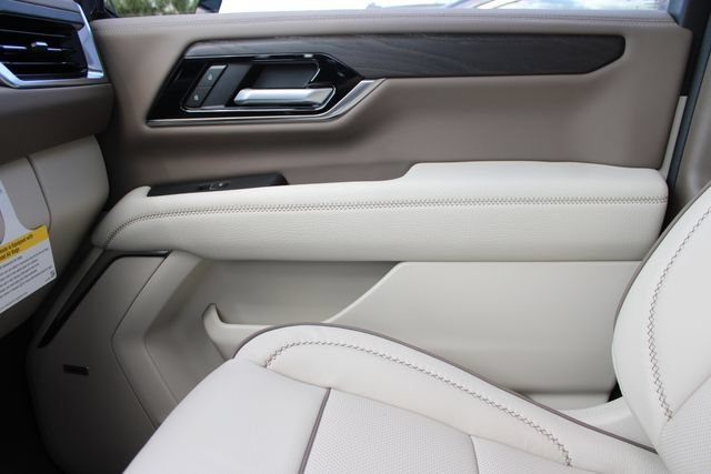 2026 GMC Yukon XL Denali - Photo 25