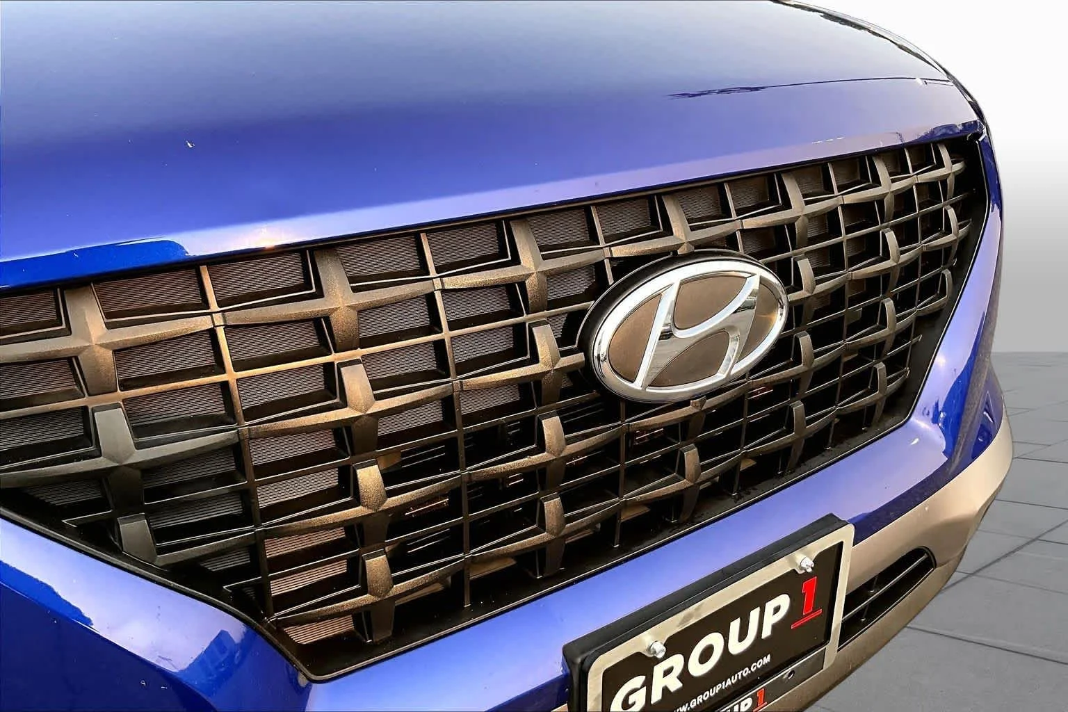 Used 2022 Intense Blue Hyundai SE image 29