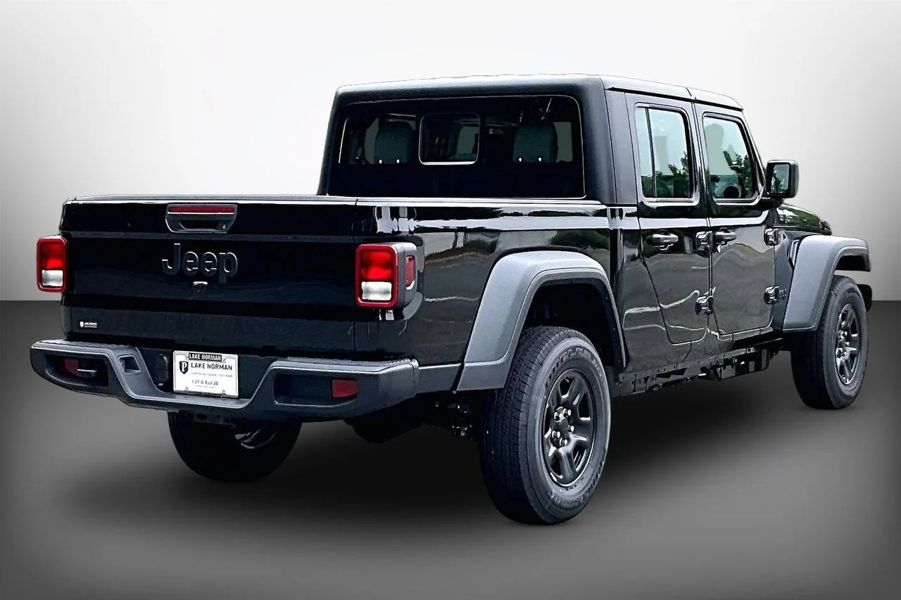 New 2026 Black Clear-Coat Exterior Paint Jeep Sport image 8