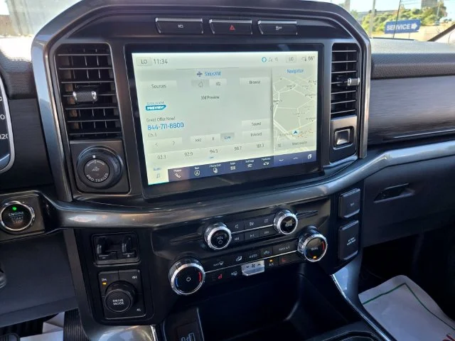 Used 2023 Black Ford XLT image 25