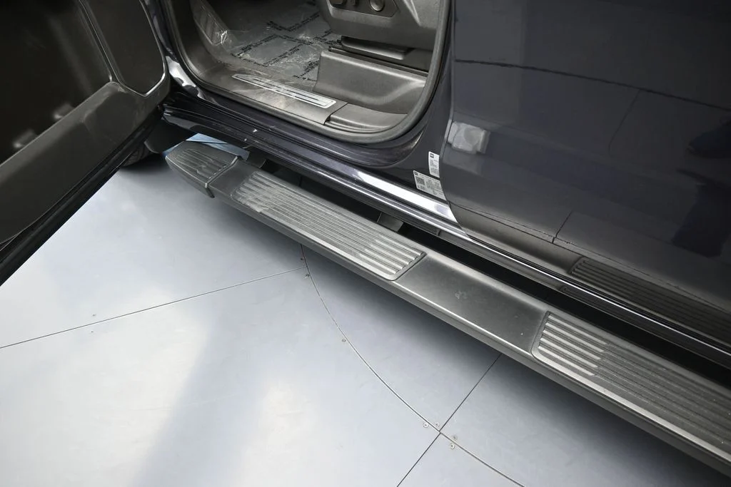 Used 2023 Dark Ash Metallic Chevrolet RST image 34