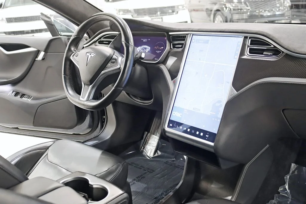 2015 Tesla Model S 85D