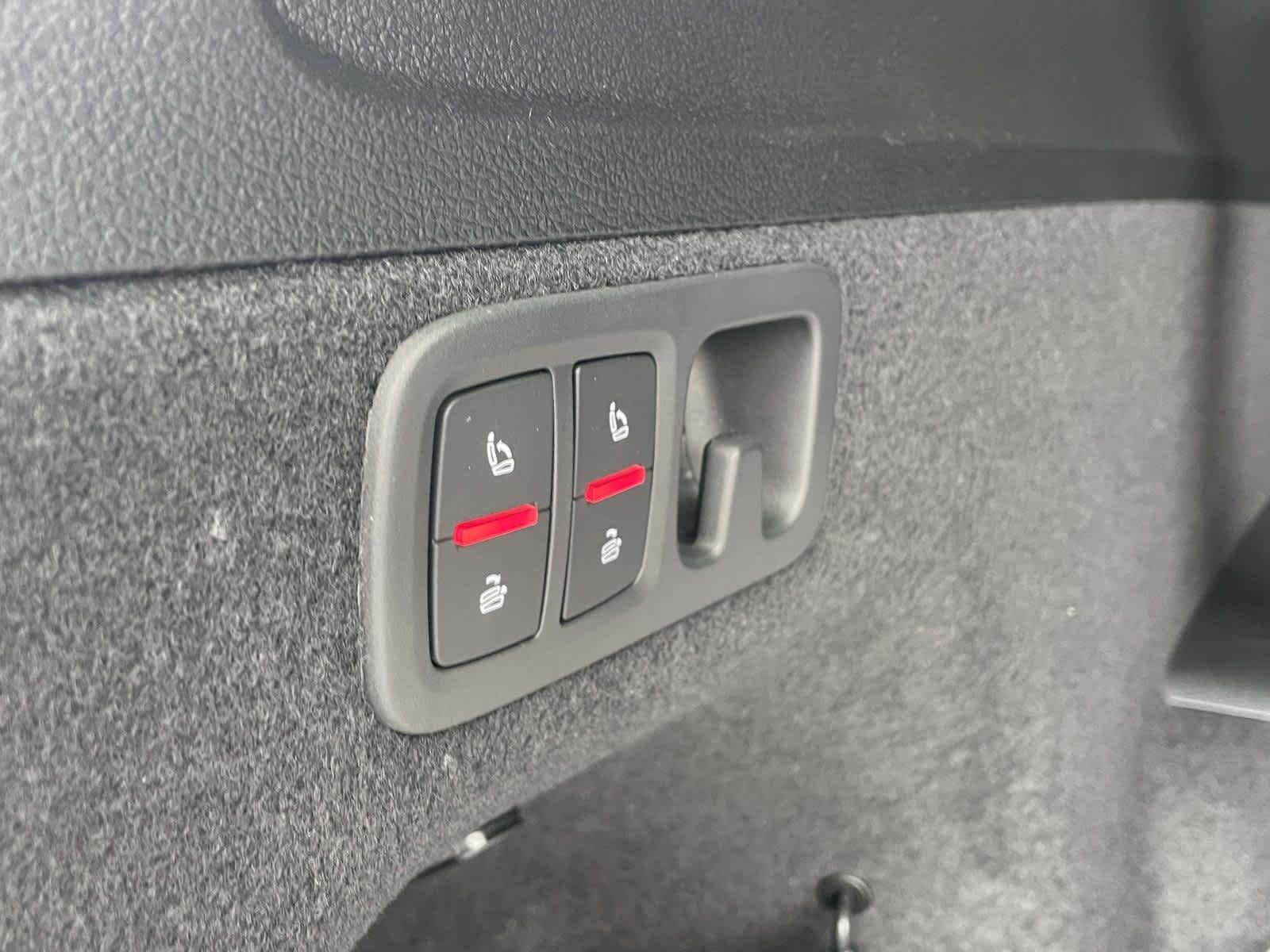 New 2026 3M3M/ Audi Premium Plus image 18