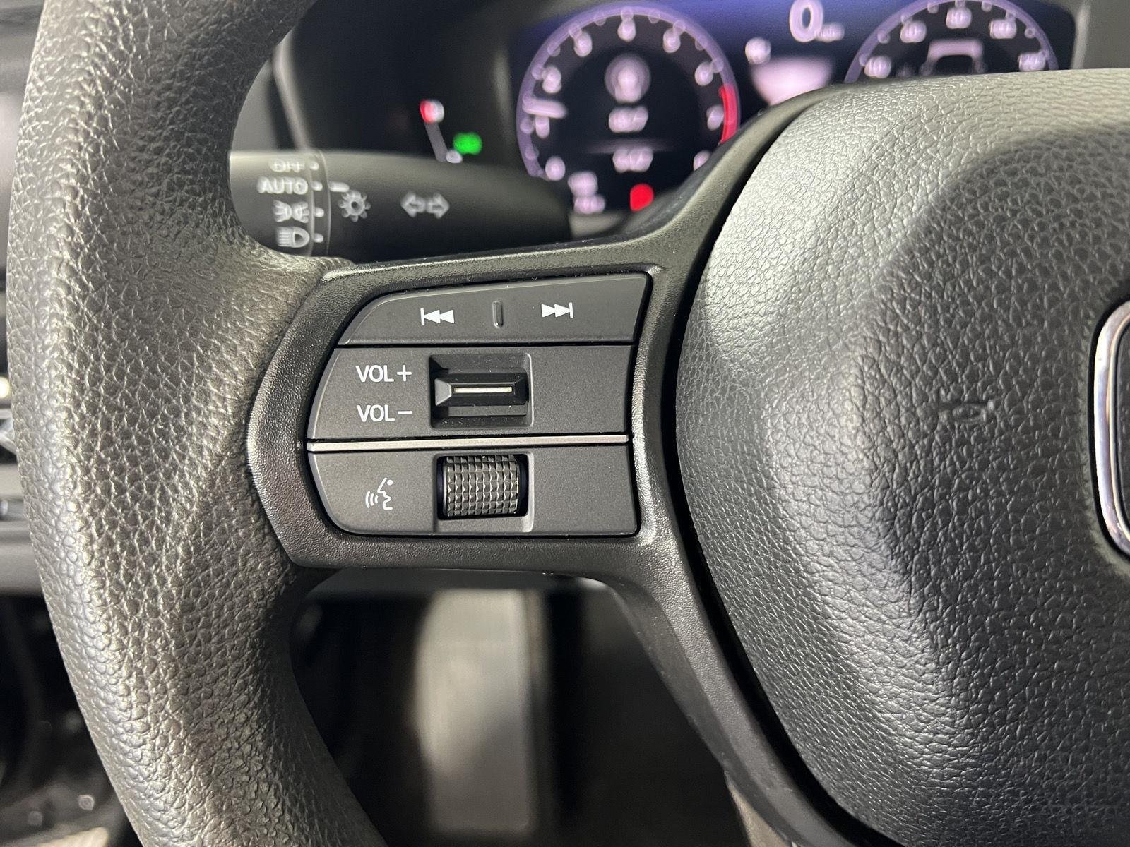 Used 2023 Crystal Black Pearl Honda EX image 9