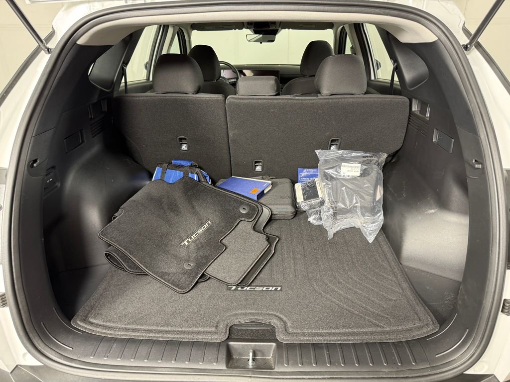 2026 Hyundai Tucson SE - Photo 14