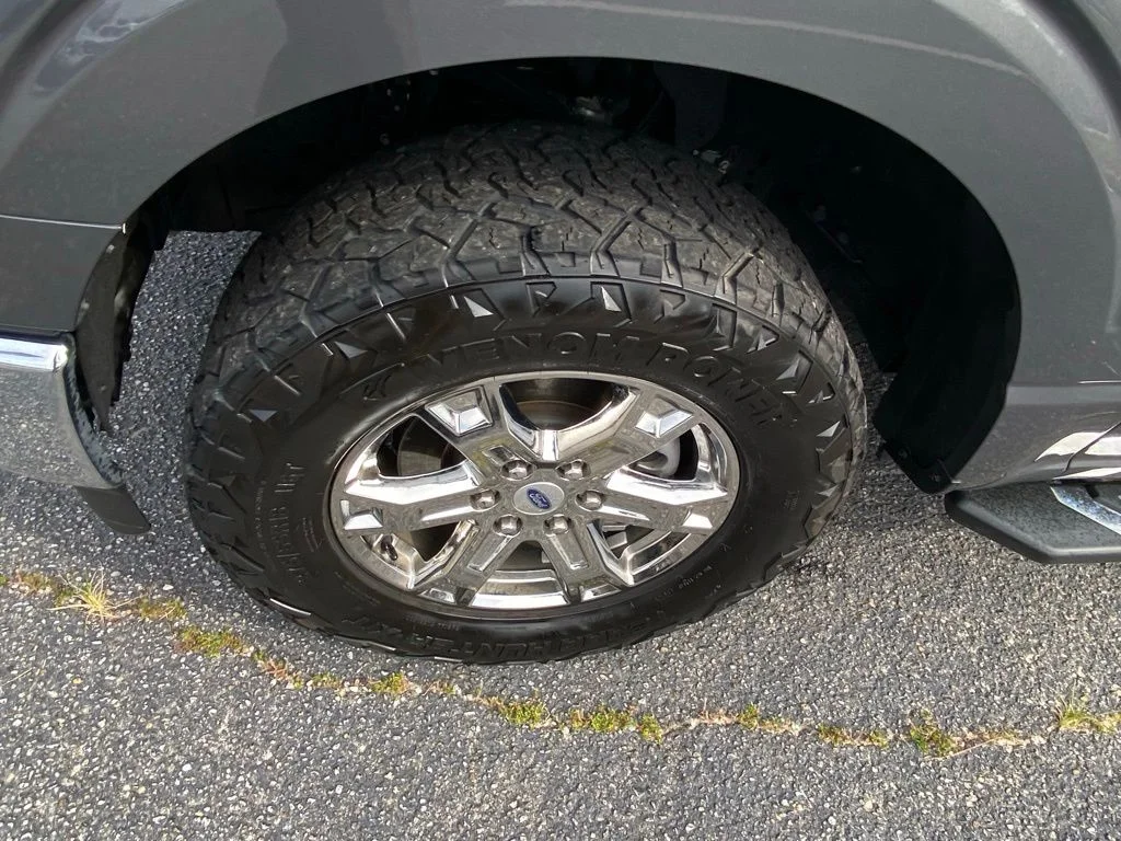 Used 2023 Gray Ford XLT image 20