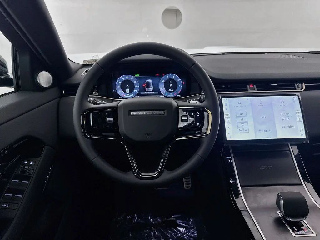 New 2026 Santorini Black Land Rover Hoxton Edition image 23