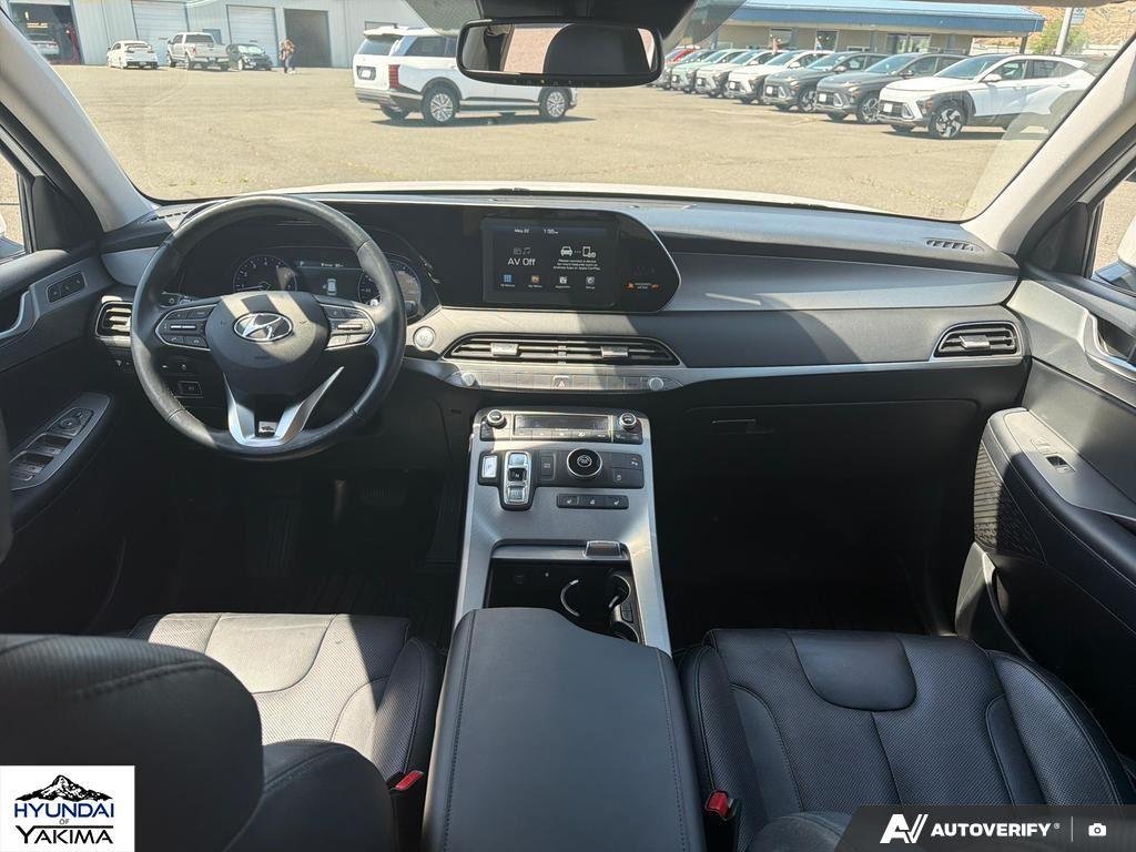 Used 2020 Hyper White Hyundai SEL image 24