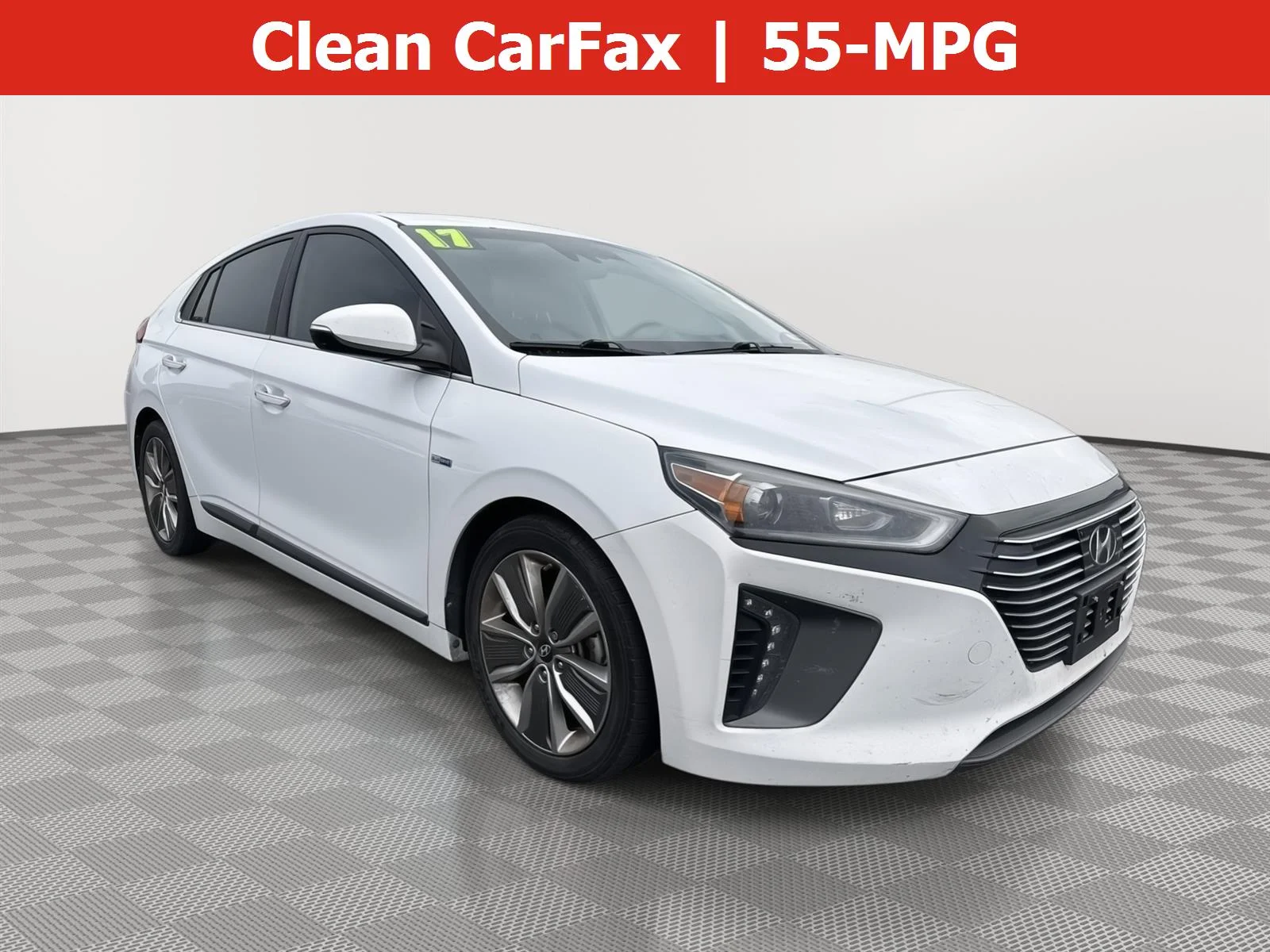 2017 Hyundai Ioniq 1.6 Limited Hybrid DCT's photo