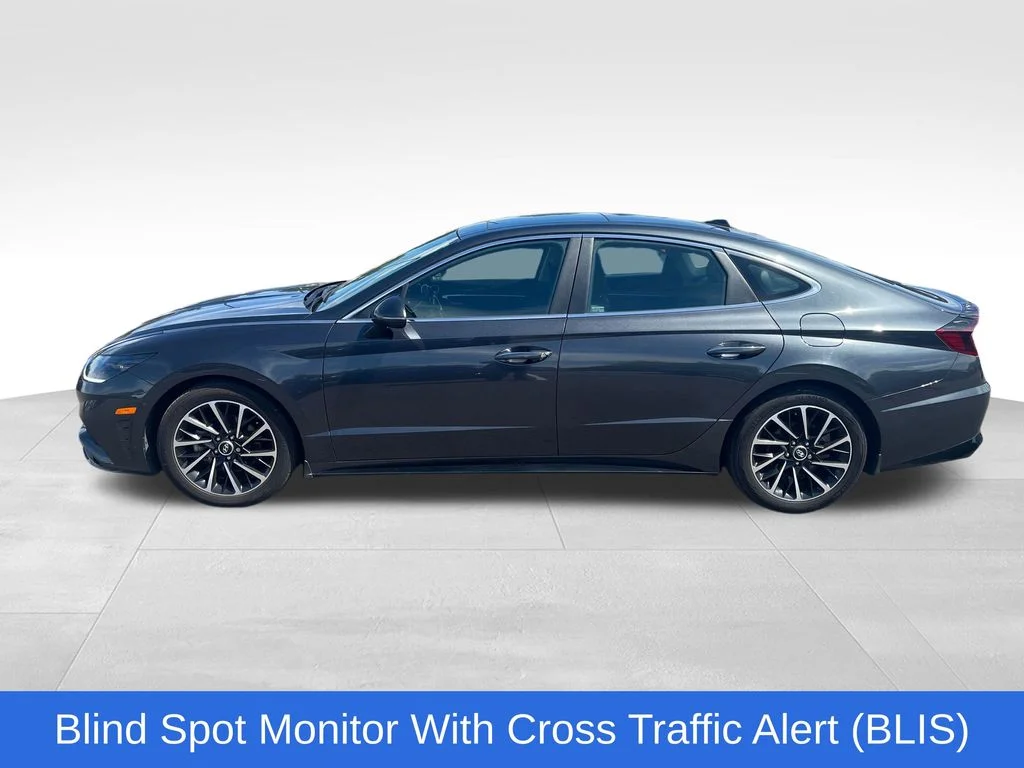 Used 2021 Hyundai Sonata Limited with VIN 5NPEH4J26MH093816 for sale in Northfield, Minnesota