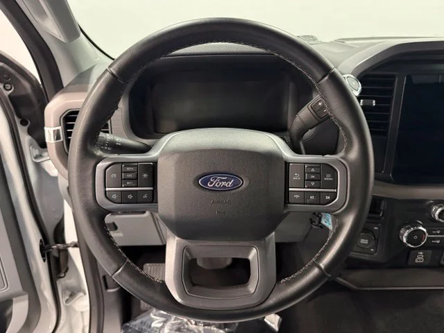 Used 2025 White Ford XLT image 18