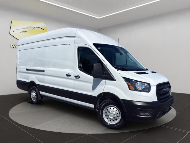 Used 2025 White Ford  image 1