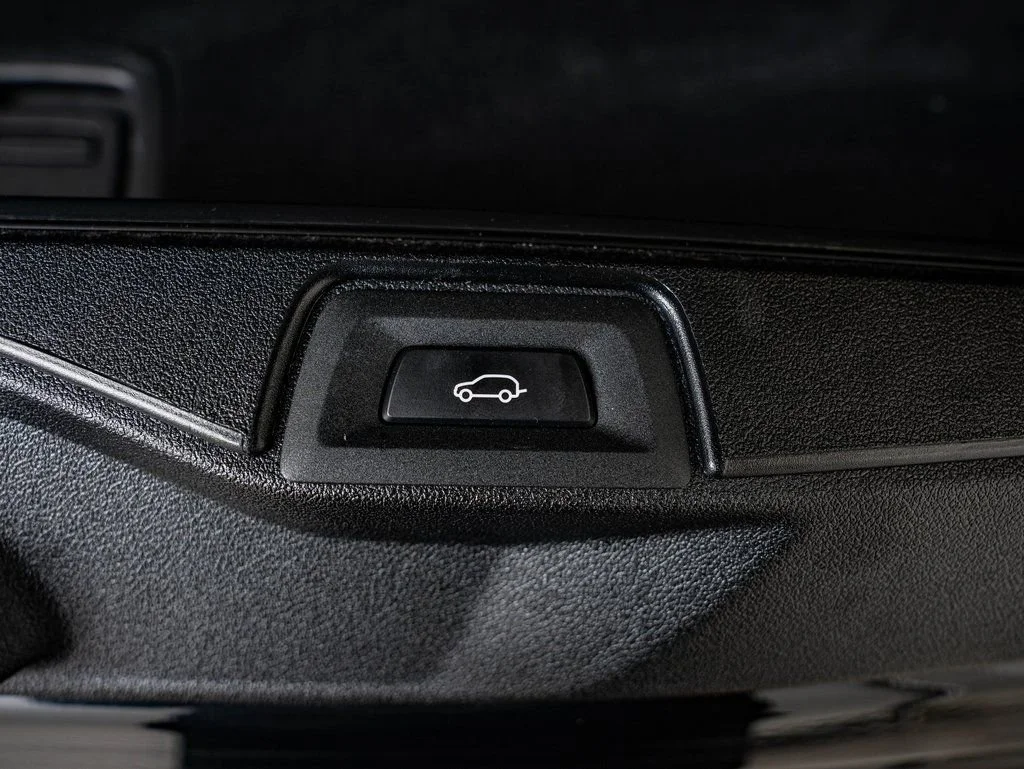 Used 2025 Black Sapphire Metallic BMW Competition image 48