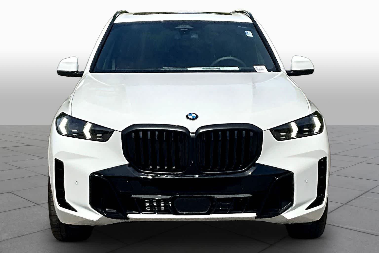 Used 2026 Alpine White BMW xDrive40i image 3