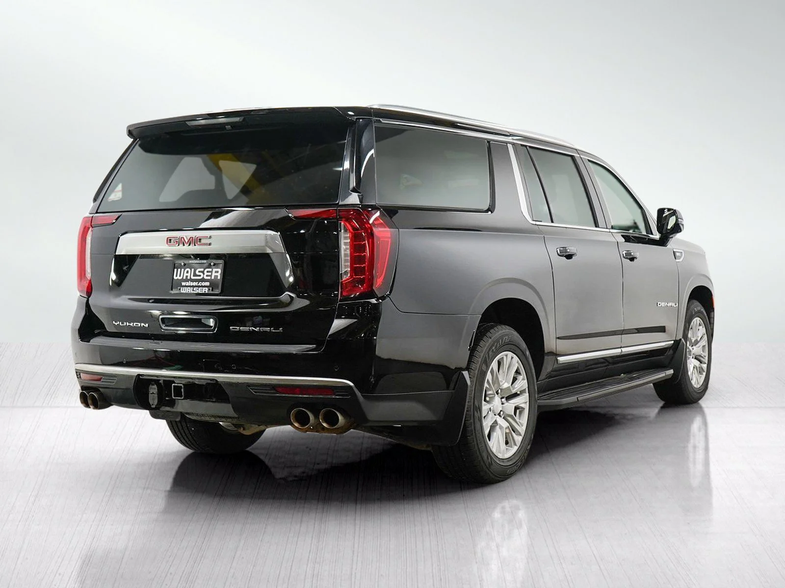 Used 2021 Black GMC Denali image 5