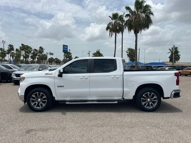 Used 2024 Summit White Chevrolet LT image 5