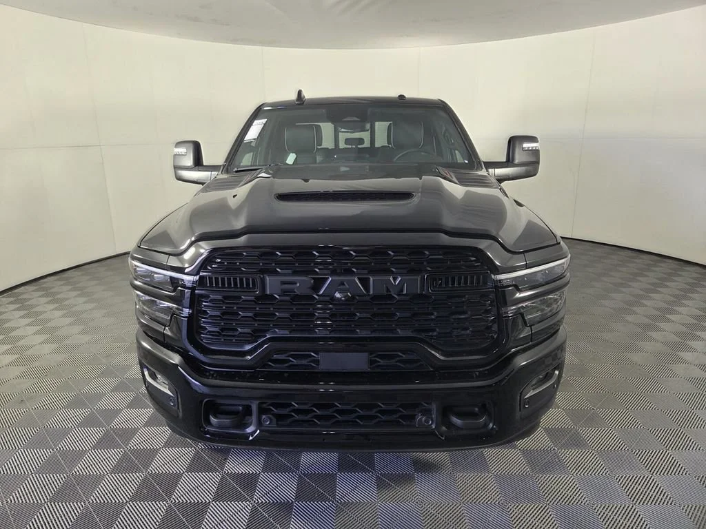 New 2026 Diamond Black Crystal Pearl-Coat Exterior Paint RAM Limited image 3