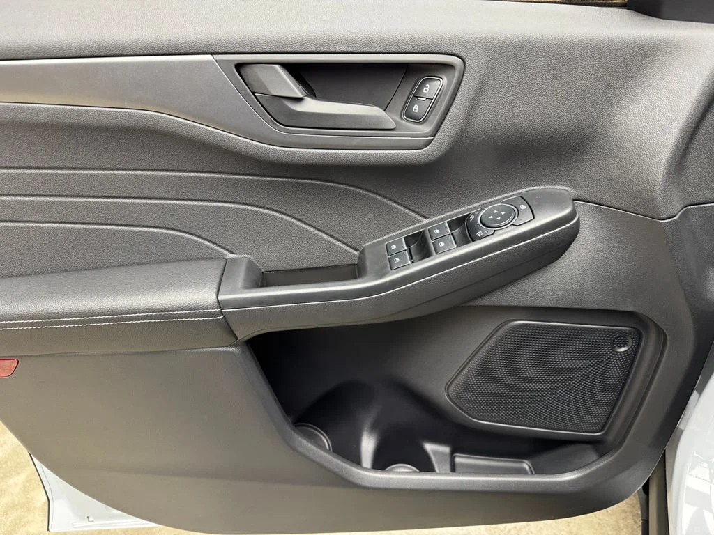 2026 Ford Escape Active - Photo 9
