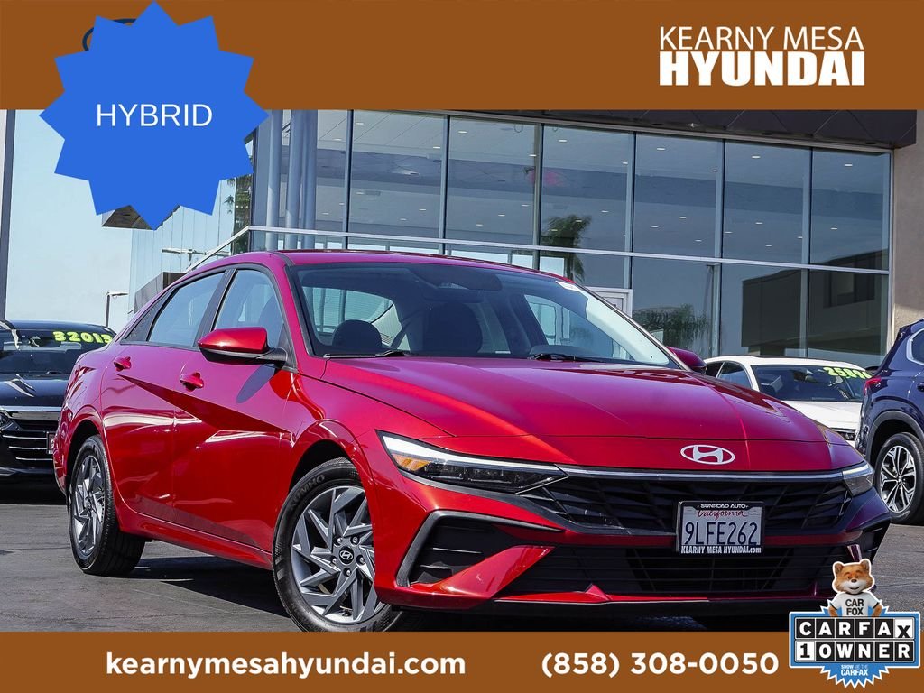 Used 2024 Red Hyundai Blue image 1