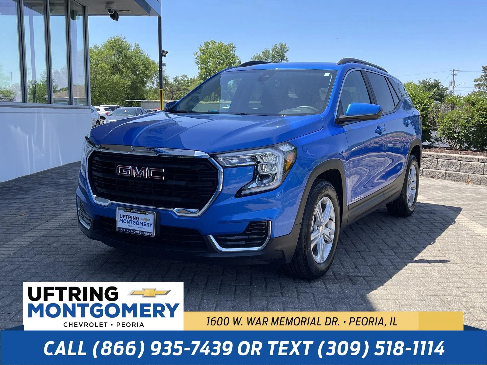Used 2024 Riptide Metallic GMC SLE image 1
