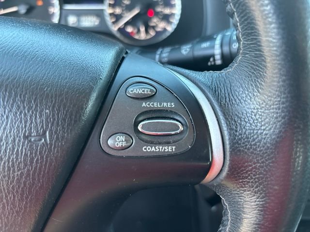 Used 2020 Black INFINITI PURE image 13