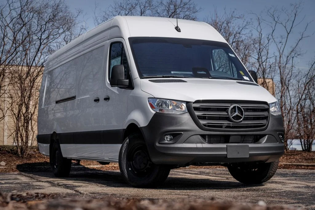 2026 Mercedes-Benz Sprinter 2500 170 Ext WB HO High Roof's photo