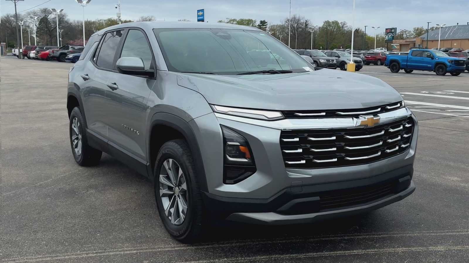 2025 Chevrolet Equinox LT - Photo 8