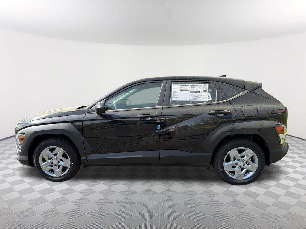 New 2026 Black Hyundai SE FWD image 8