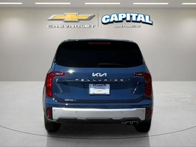 Used 2024 Blue Kia S image 4