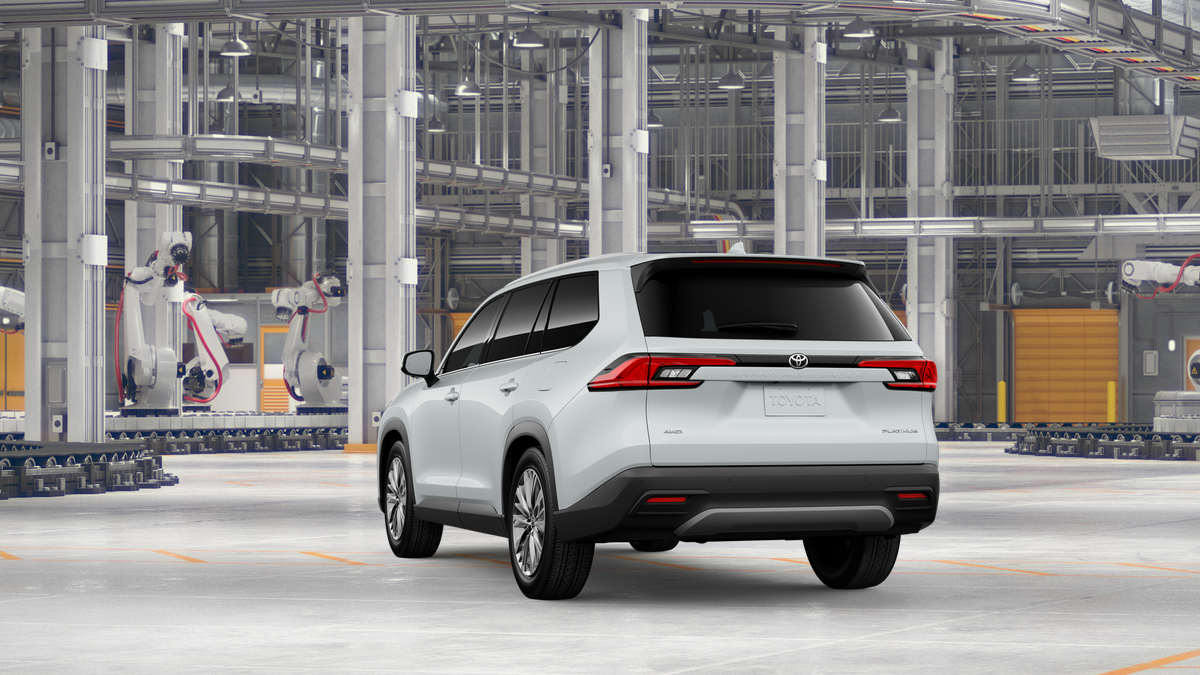 New 2026 Wind Chill Pearl Toyota Platinum image 7