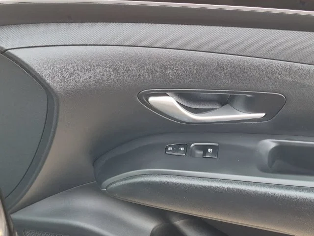Used 2024 Gray Hyundai SEL image 35