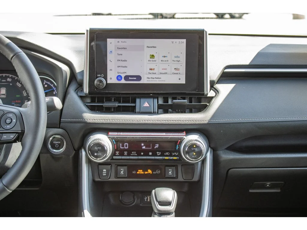 Used 2025 Blueprint Toyota Hybrid XLE image 24