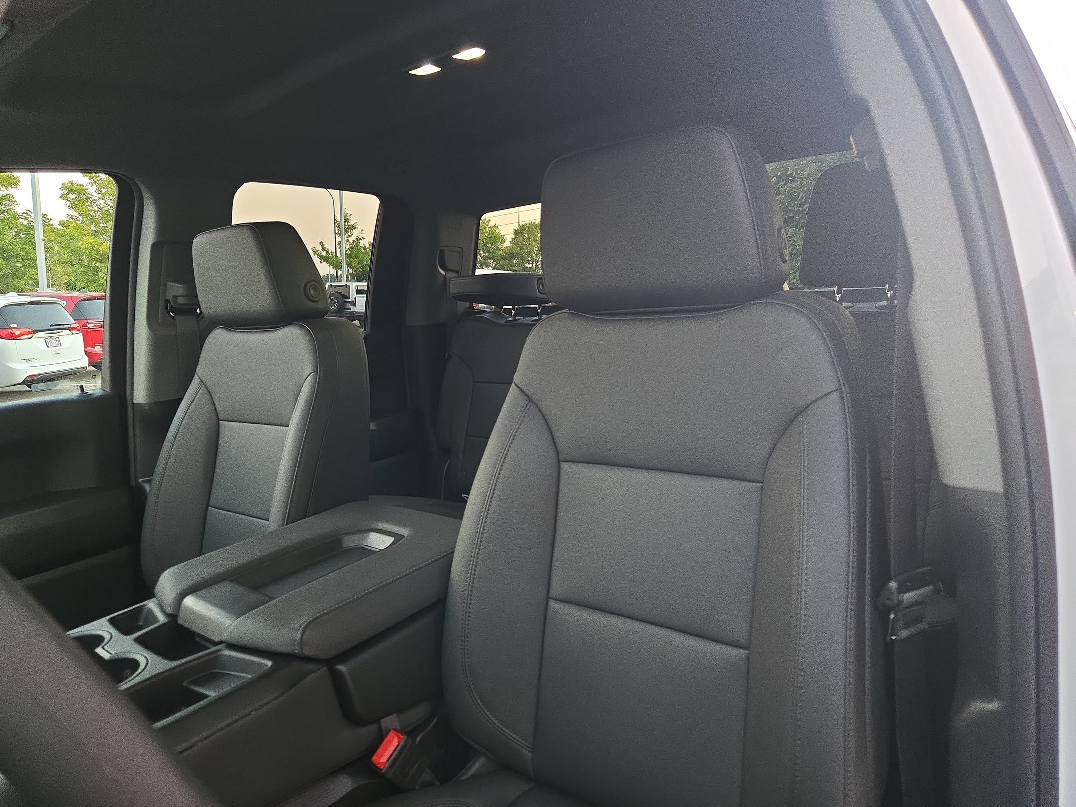 Used 2025 Summit White GMC Pro image 24