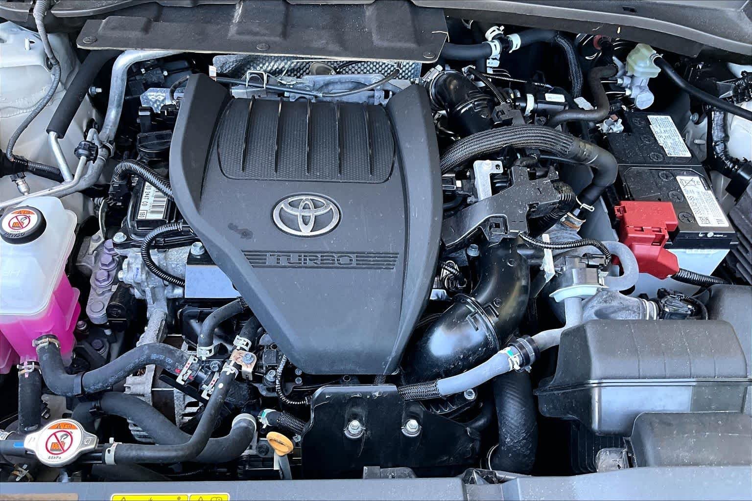 Used 2024 Coastal Cream Toyota Platinum image 33
