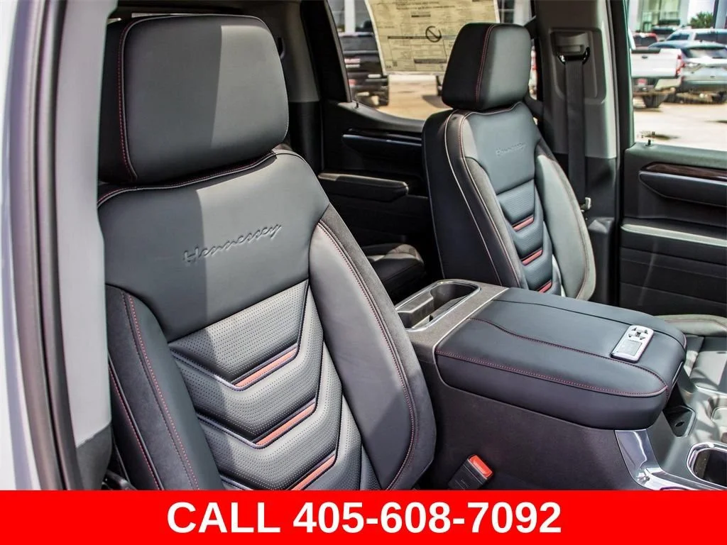 2025 Chevrolet Silverado 1500 RST - Photo 20