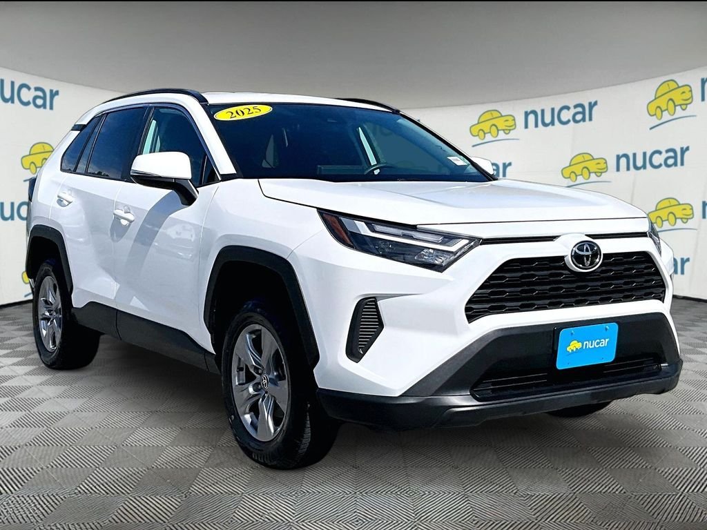 Used 2025 White Toyota XLE image 1