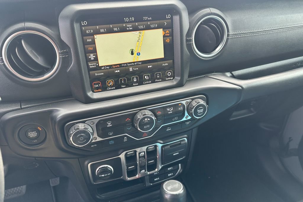 Used 2023 Grey Jeep Sahara image 19