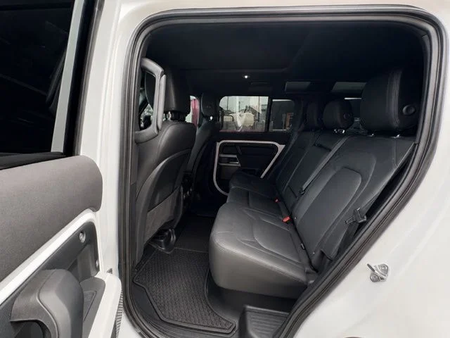 Certified Used 2023 White Land Rover SE image 37