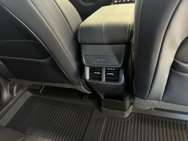 2027 GMC Terrain Elevation - Photo 35