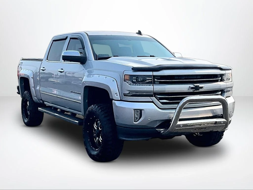 Used 2017 Silver Chevrolet LTZ image 11
